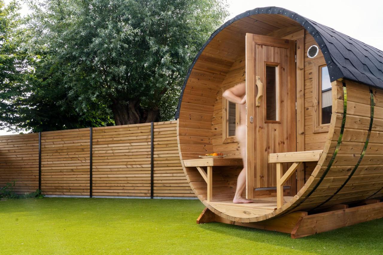 Naturisme B&B Ilmatar, Clothing Optional Deerlijk Ngoại thất bức ảnh